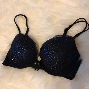 Victoria’s Secret Very Sexy Push up Runway bra 32C